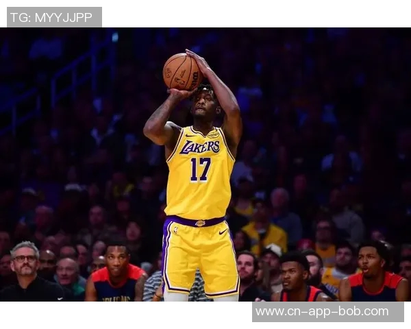 小里若成湖人核心却防守乏力球队争冠之路将面临严峻挑战